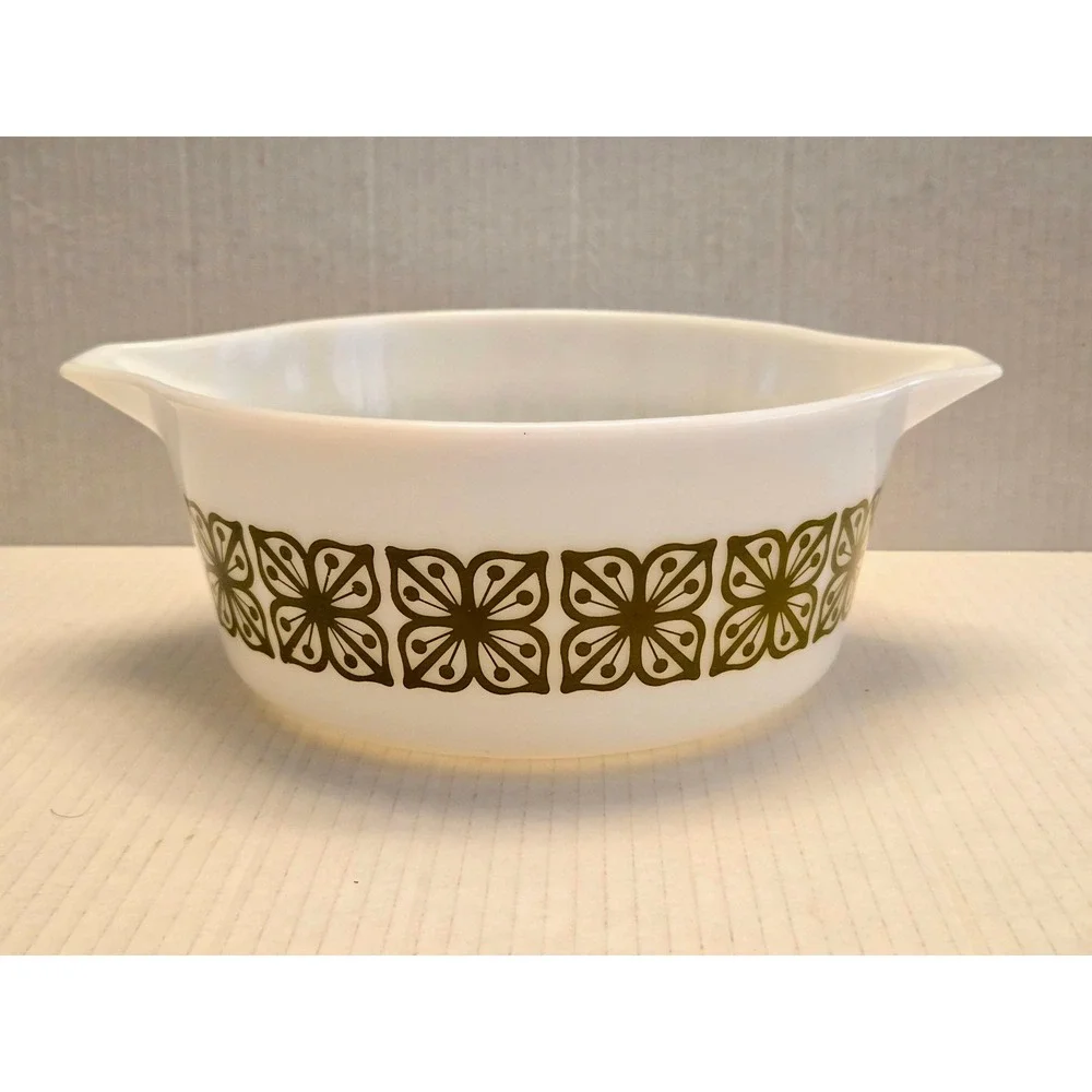 Vtg Pyrex 475-B 2.5Qt Cinderella‎ Casserole, Square Flowers (Verde), Made in USA
